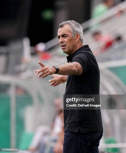 Robin Dutt of WAC gestures during the Admiral Bundesliga Match between Rapid Wien and RZ Pellets WAC at Allianz-Stadion on August 07, 2021 in Vienna,...