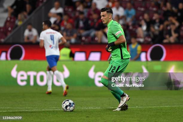 Portrait of Stefan Tarnovanu during Romania Superliga: A.F.C. News Photo  - Getty Images