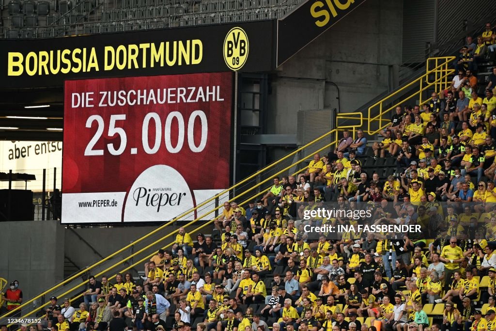 FBL-GER-BUNDESLIGA-DORTMUND-FRANKFURT