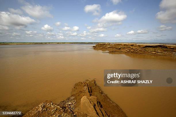 Setit River Photos and Premium High Res Pictures - Getty Images