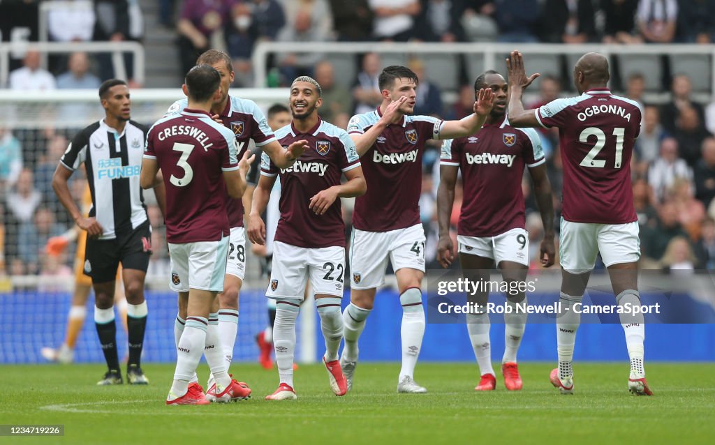 Newcastle United v West Ham United - Premier League