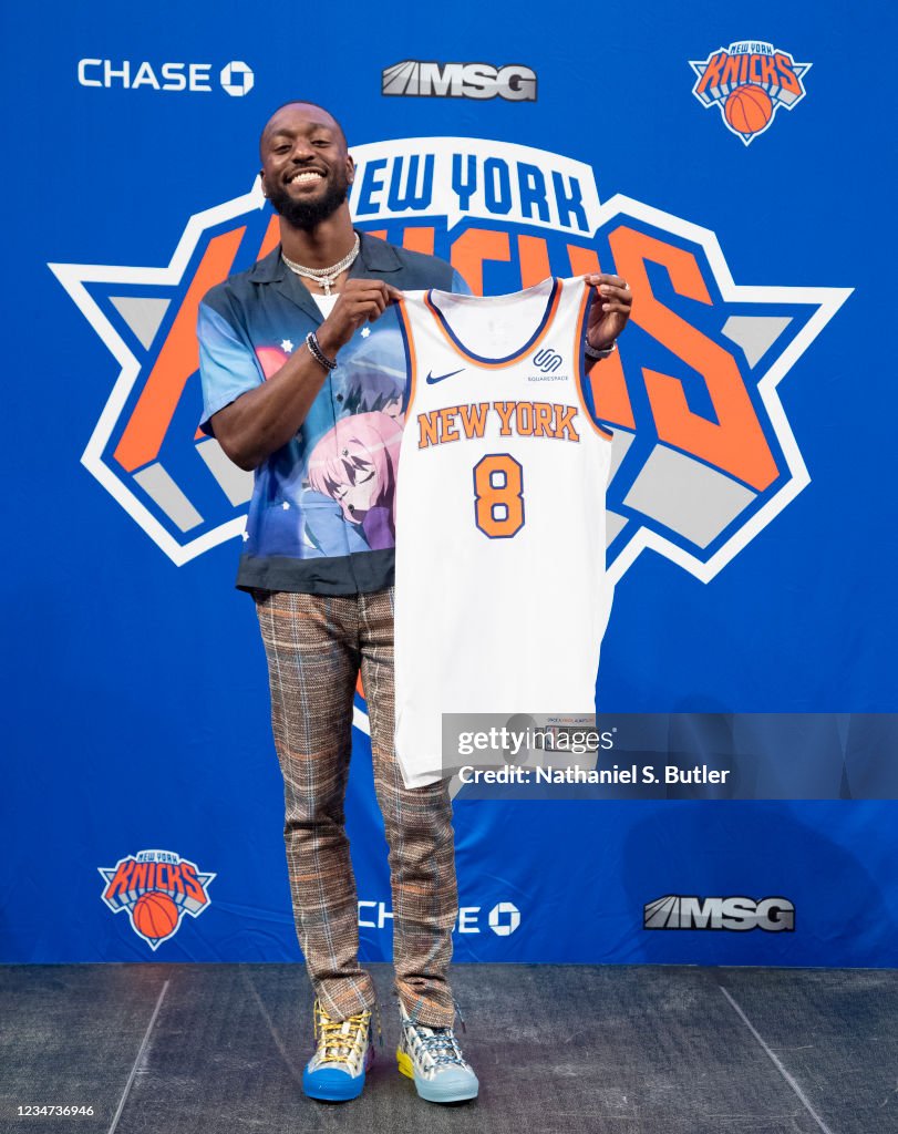 Kemba Walker of the New York Knicks is presented with his jersey