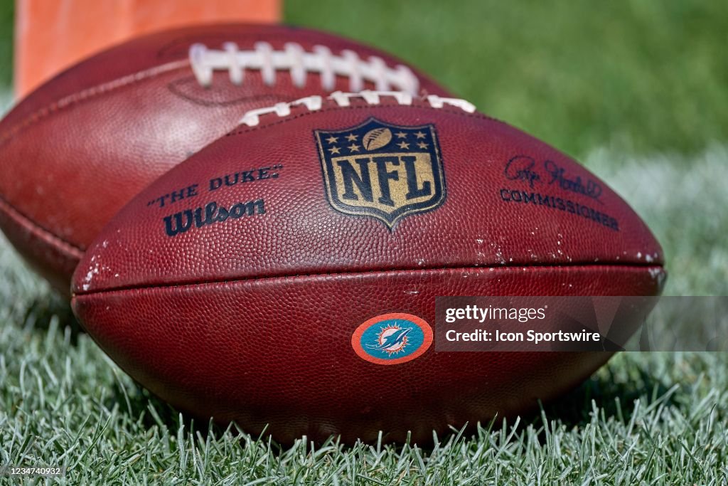 NFL: AUG 14 Preseason - Dolphins at Bears