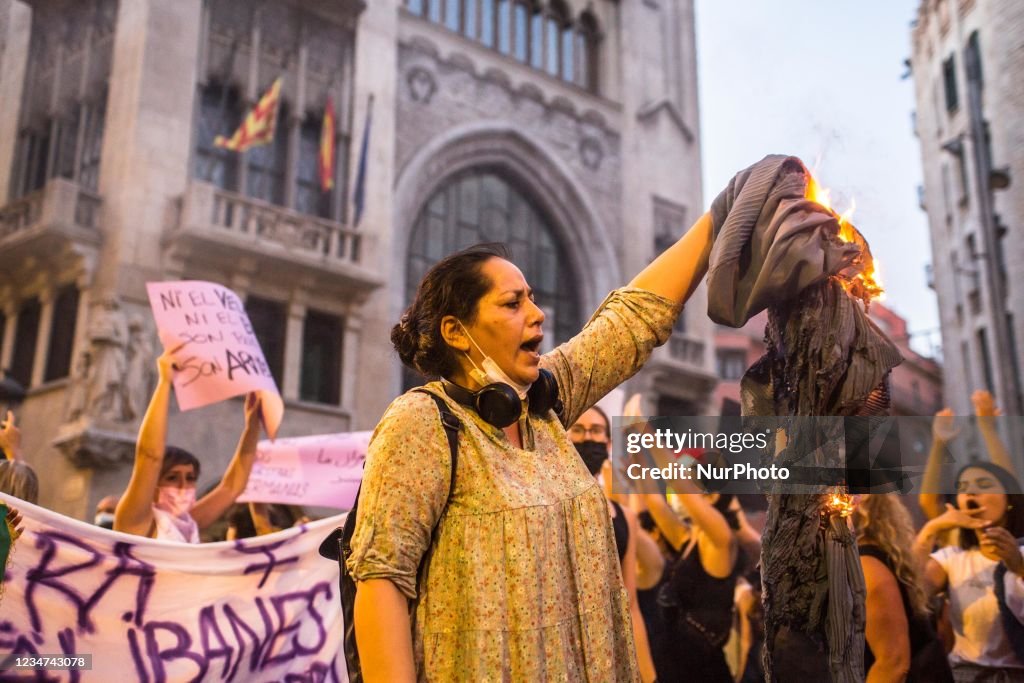 Feminist Demonstration Pro Afghanistan In Barcelona