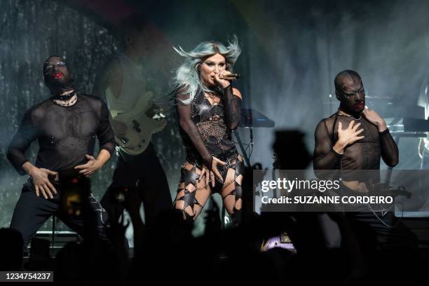 Kecha Movement Kesha Performs Photos and Premium High Res Pictures - Getty Images