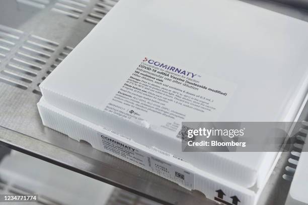 Pfizer Injection Boxes 189 Pfizer Cold Storage Stock Photos, High-Res Pictures, and Images ...
