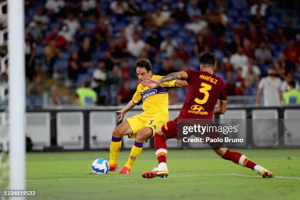 Giacomo Bonaventura of ACF Fiorentina kicks the ball during the Serie A match between AS Roma v ACF Fiorentina at Stadio Olimpico on August 22, 2021...