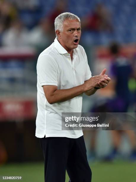 José Mário dos Santos Mourinho Félix head coach of AS Roma reacts during the Serie A match between AS Roma and ACF Fiorentina at Stadio Olimpico on...