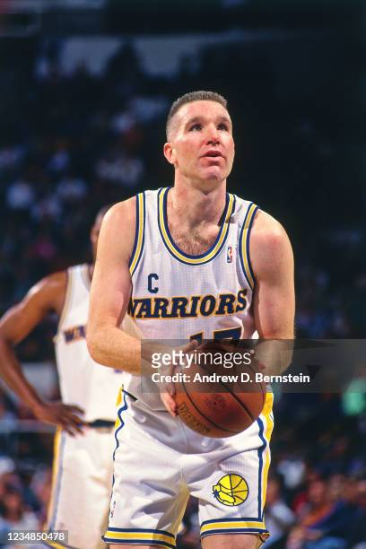 Chris Mullin of the Golden State Warriors shoots a free throw during the game against the Chicago Bulls on February 2, 1994 at the Oakland-Alameda...