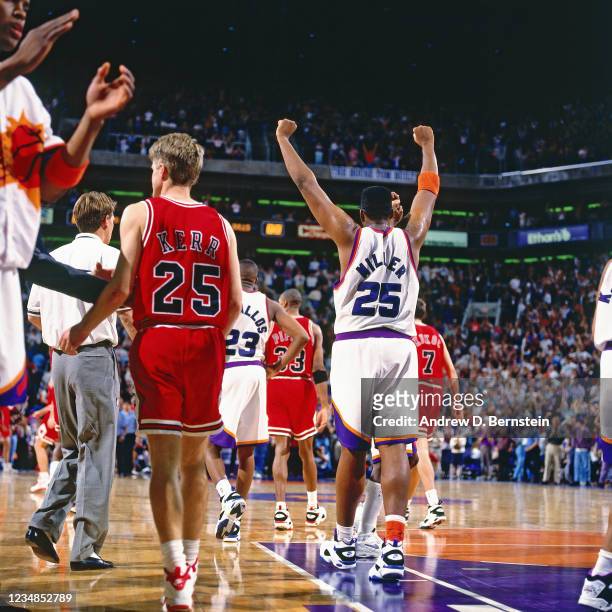 Oliver Miller of the Phoenix Suns reacts to play against the Chicago Bulls on February 6, 1994 in Phoenix, Arizona at America West Arena. NOTE TO...