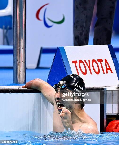 Tokyo , Japan - 26 August 2021; Takayuki Suzuki of Japan celebrates after winning the Men's S4 100 metre freestyle final Tokyo Aquatic Centre on day...