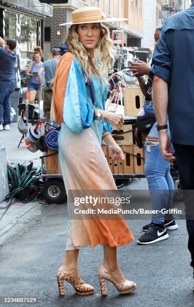 Sarah Jessica Parker is seen filming "And Just Like That..." the follow up series to "Sex and the City" on August 26, 2021 in New York City.