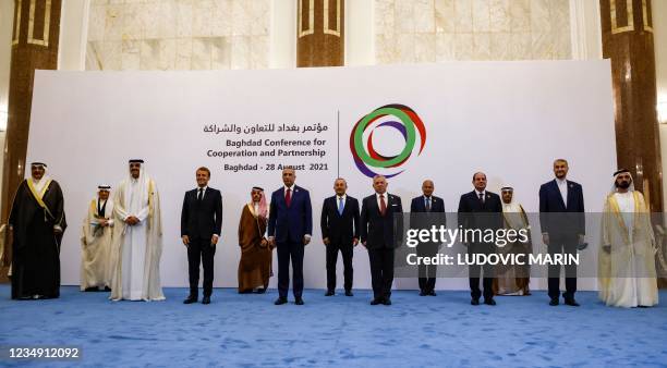 Kuwait's Foreign Minister Sheikh Sabah al-Khaled al-Sabah, OIC Secretary-General Yousef bin Ahmed Al-Othaimeen, Qatars Emir Sheikh Tamim al-Thani,...