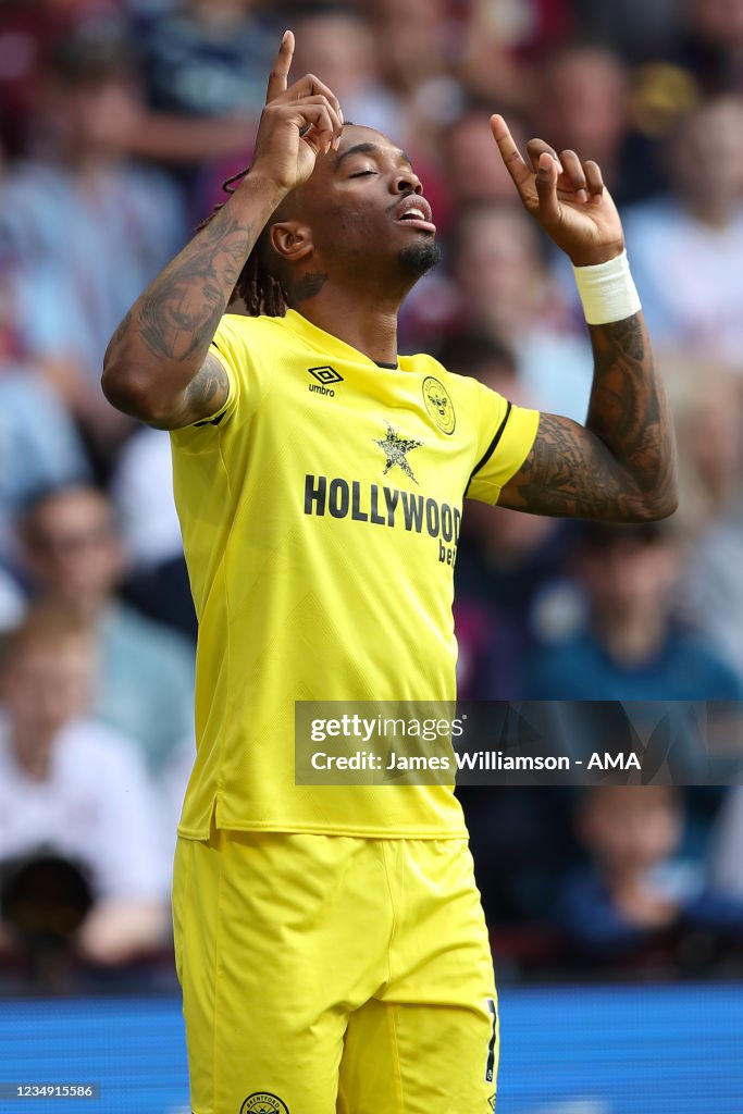 Aston Villa v Brentford - Premier League