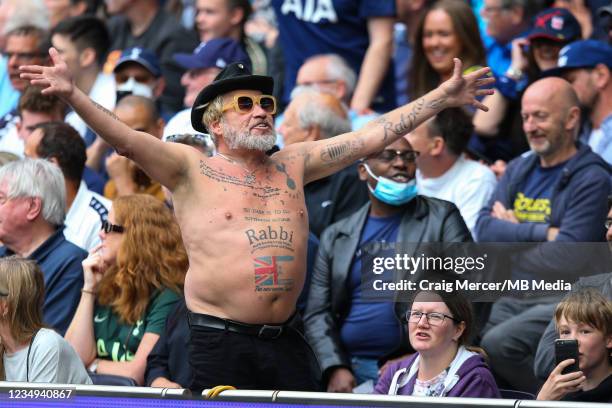 Tottenham Rabbi Premier League Tattoo Photos and Premium High Res Pictures - Getty Images