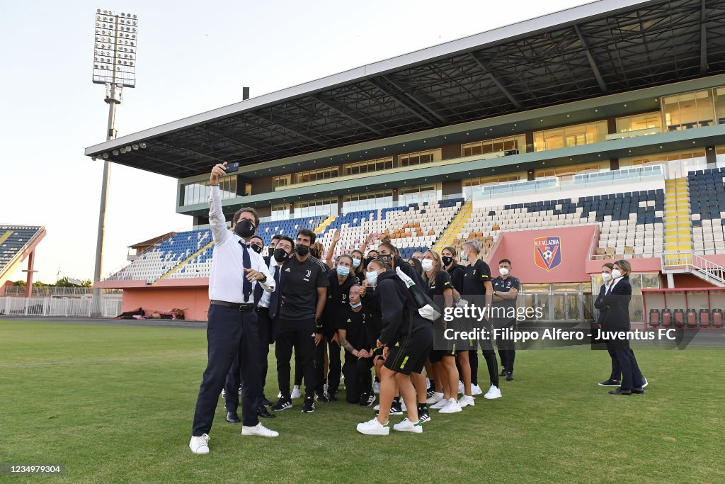 Juventus Women Walk Around