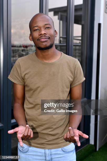 Andile Mathaba Dreamteam Photos and Premium High Res Pictures - Getty Images