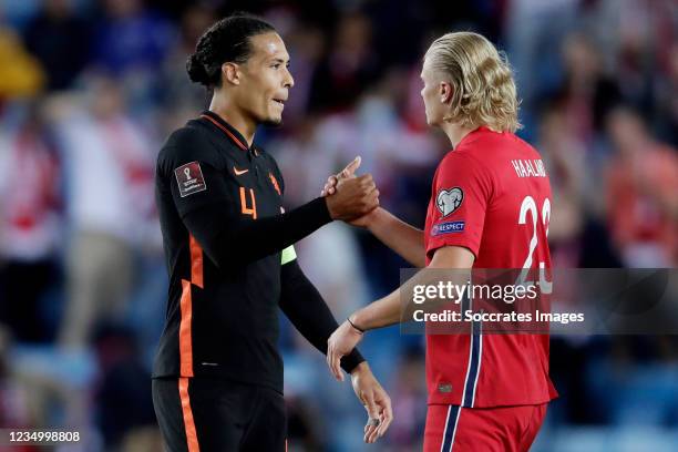 Virgil van Dijk of Holland, Erling Braut Haaland of Norway during the World Cup Qualifier match between Norway v Holland at the Ullevaal Stadium on...