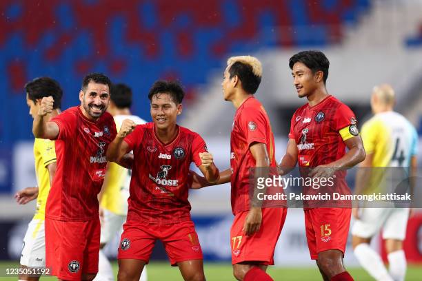 Sergio Escudero of Chiangmai United celebrates during the Thai League 1 match between Chiangmai United and True Bangkok United at the 700th...
