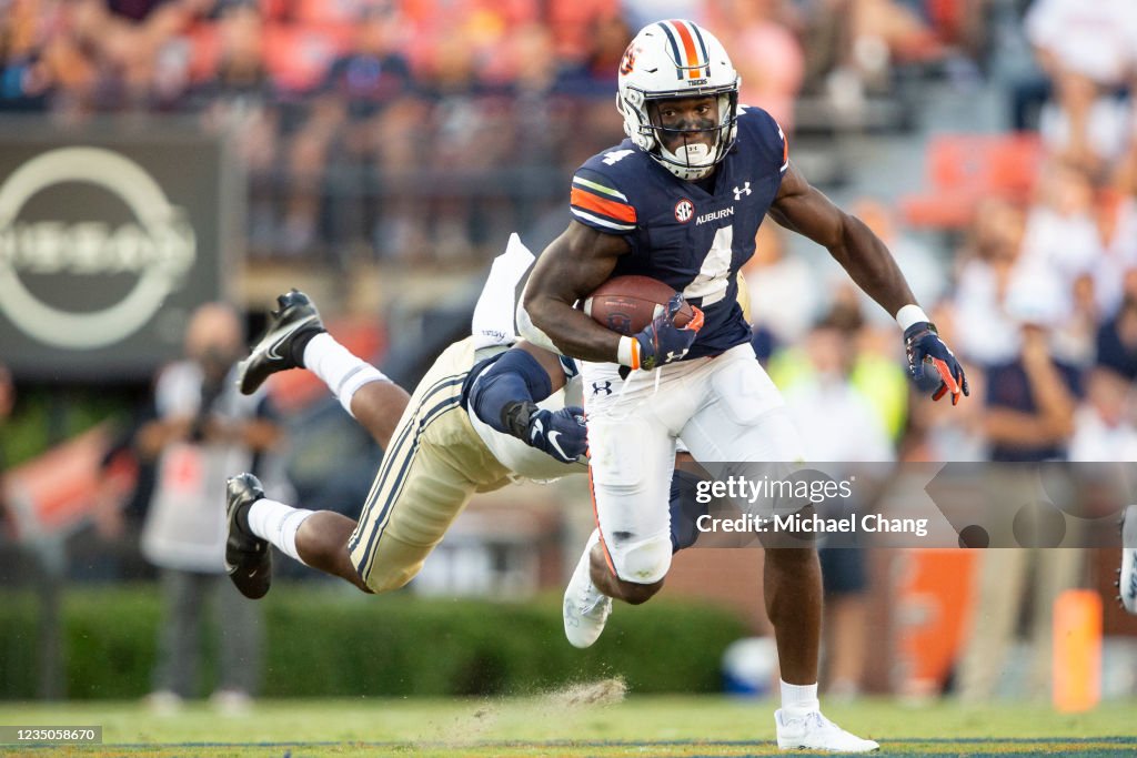 Akron v Auburn