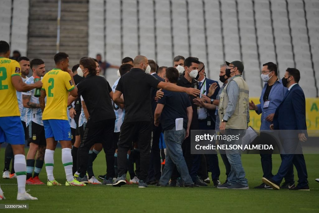 TOPSHOT-FBL-WC-2022-SAMERICA-QUALIFIERS-BRA-ARG
