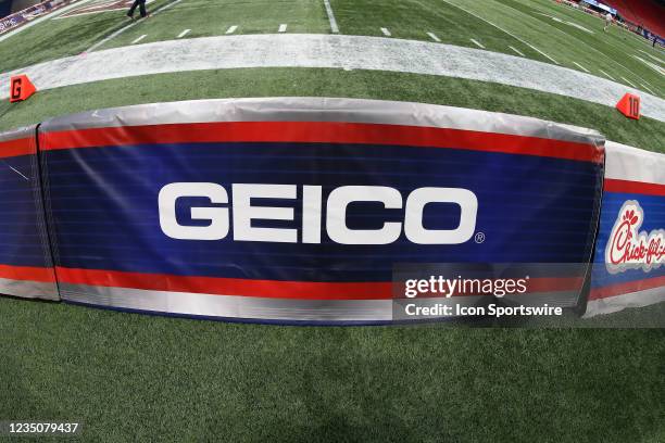 Geico Direct Sign Geico Images Photos and Premium High Res Pictures - Getty Images