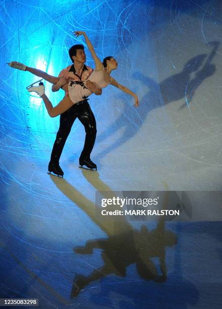 Zhang Dan and Zhang Hao of China who won the silver medal in the Pairs event, perform during the exhibition at the end the 2009 ISU World Figure...