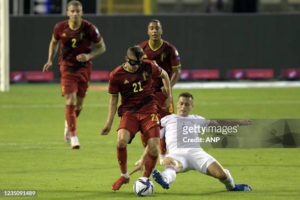 Timothy Castagne of Belgium, Tomas Holes of Czech Republic during the World Cup qualifier match between Belgium and the Czech Republic at Koning...