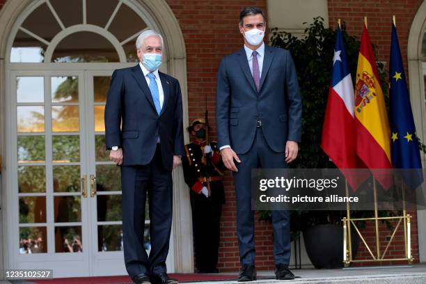 Madrid Spain; .- President of Chile, Sebastián Piñera, receives his Spanish counterpart Pedro Sánchez at the Moncloa Palace, during a tour of Europe...