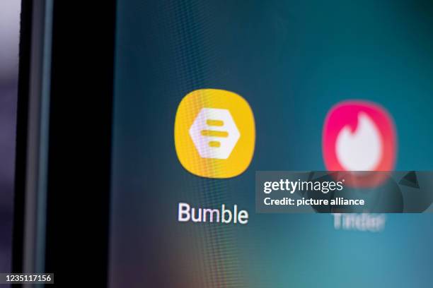 April 2021, Berlin: The logo of the dating app Bumble is seen on the screen of a smartphone. Photo: Fabian Sommer/dpa