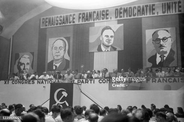Secretary-general of the French Communist Party Maurice Thorez delivers a speech, on June 26, 1945 in Paris, during the 10th National Congress of the...