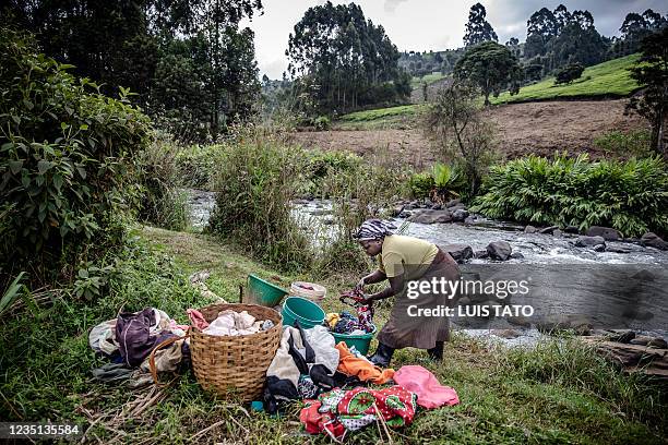 Mathioya Largest Mountain In Africa Photos and Premium High Res Pictures - Getty ...