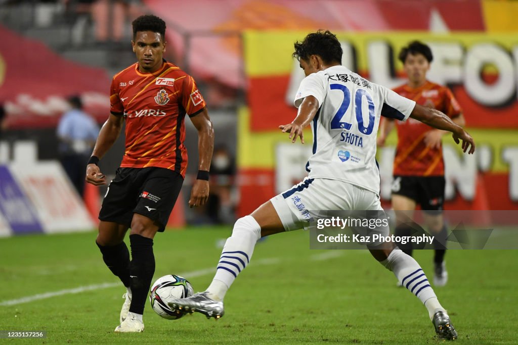 Nagoya Grampus v Tokushima Vortis - J.League Meiji Yasuda J1