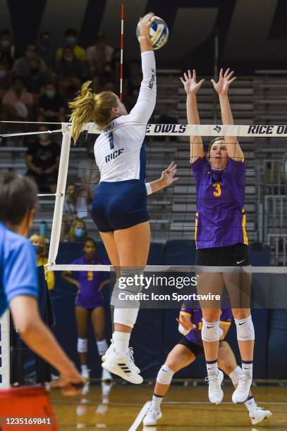 Ellie Rice Uc 19 Ellie Rice Stock Photos, High-Res Pictures, and Images - Getty Images