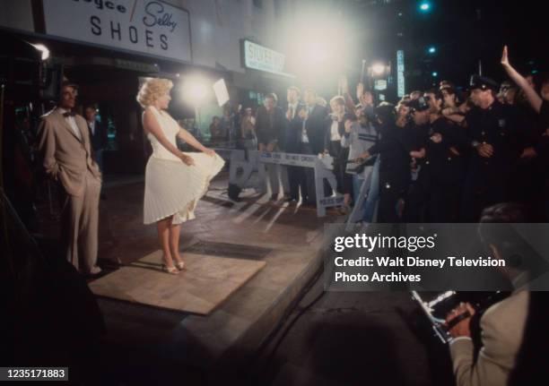 Los Angeles, CA Catherine Hicks as Marilyn Monroe, extras with iconic dress scene appearing in the ABC tv movie 'Marilyn: The Untold Story'.