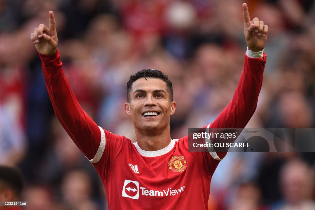 TOPSHOT-FBL-ENG-PR-MAN UTD-NEWCASTLE
