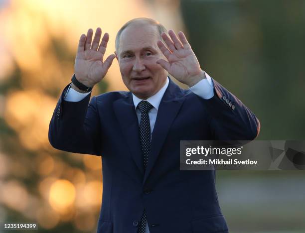 Putin Wave 58 Battle Of Lake Peipus Stock Photos, High-Res Pictures, and Images ...
