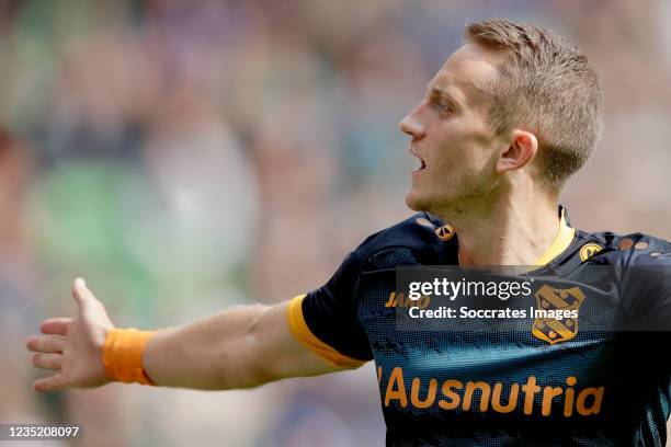 Tibor Halilovic of SC Heerenveen celebrates 0-1 during the Dutch Eredivisie match between FC Groningen v SC Heerenveen at the Hitachi Capital...