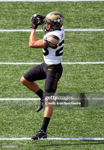 Air Force Falcons wide receiver Dane Kinamon warms up prior to the Air Force game versus the Navy on September 11, 2021 at Navy - Marine Corps...