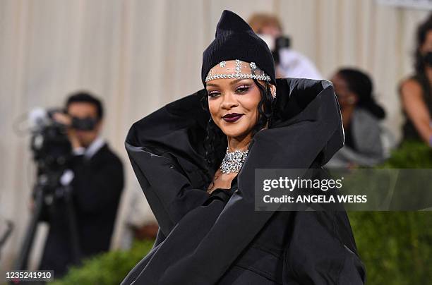 24,854 Rihanna (Singer) Stock Photos, High-Res Pictures, and Images
