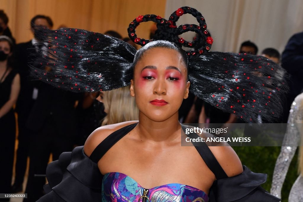 TOPSHOT-US-ENTERTAINMENT-FASHION-METGALA-CELEBRITY-MUSEUM-PEOPLE