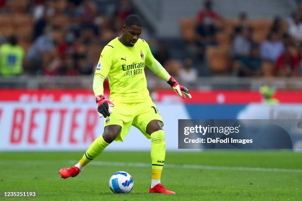 Mike Maignan of AC Milan controls the ball during the Serie A match between AC Milan and SS Lazio at Stadio Giuseppe Meazza on September 12, 2021 in...