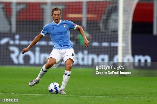 Lucas Leiva of SS Lazio controls the ball during the Serie A match between AC Milan and SS Lazio at Stadio Giuseppe Meazza on September 12, 2021 in...