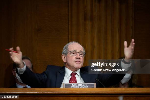 James Risch Photos and Premium High Res Pictures - Getty Images