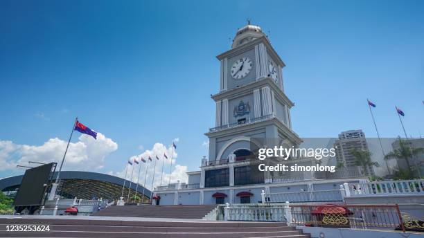 dataran bandaraya johor bahru or (johor bahru city square) is the declaration of johor bahru as a city. - johor stock pictures, royalty-free photos & images