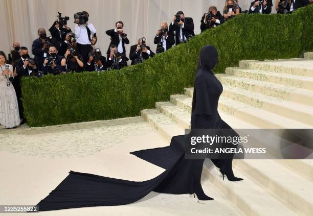 Socialite Kim Kardashian arrives for the 2021 Met Gala at the Metropolitan Museum of Art on September 13, 2021 in New York. - This year's Met Gala...