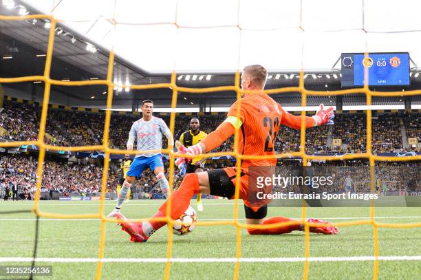 Cristiano Ronaldo of Manchester United scores a goal against Goalkeeper David von Ballmoos of Young Boys during the UEFA Champions League group F...