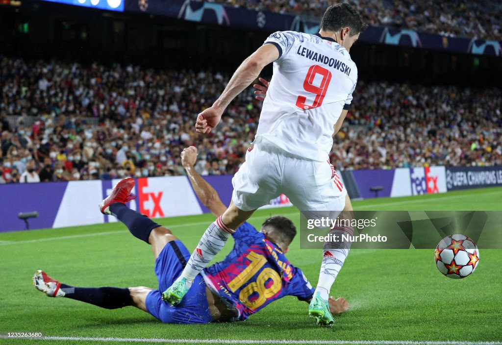 FC Barcelona v Bayern Munchen: Group E - UEFA Champions League