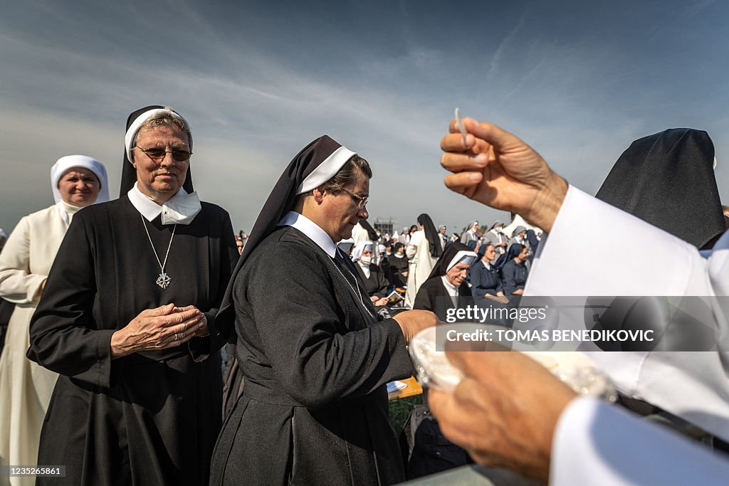 SLOVAKIA-VATICAN-RELIGION-POPE