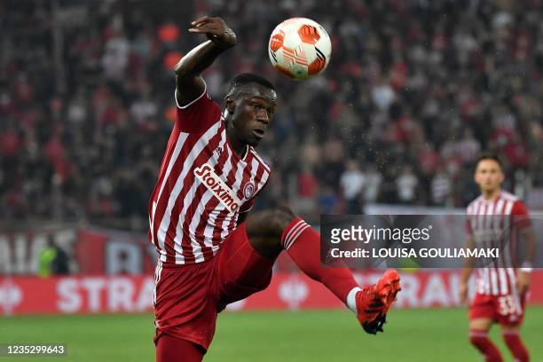 Olympiacos' Guinean midfielder Aguibou Camara controls the ball during the UEFA Europa League Group D football match between Olympiacos FC and Royal...
